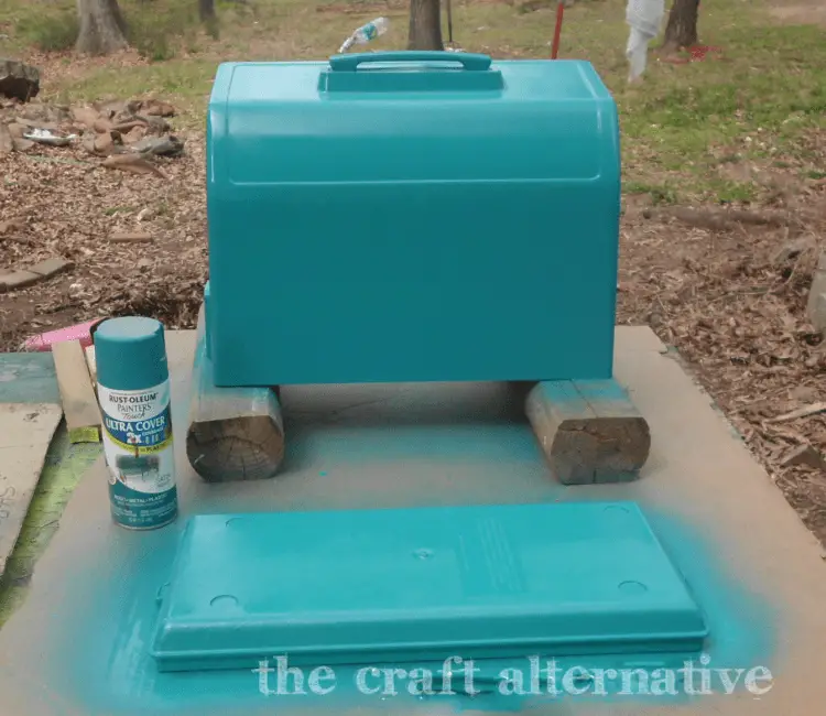 How to Update a Sewing Machine Case spray paint and let dry