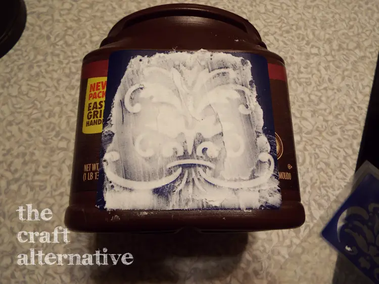 How to Make a Gift Box Using a Plastic Coffee Can apply stencil paste