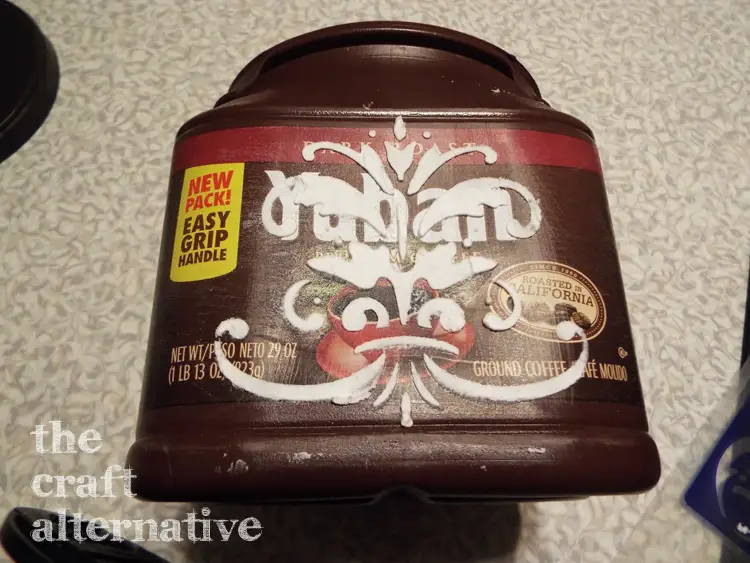 How to Make a Gift Box Using a Plastic Coffee Can remove stencil