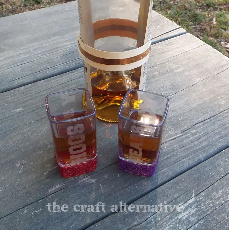 Make a Shot Glass, Etched and with Glitter completed glasses