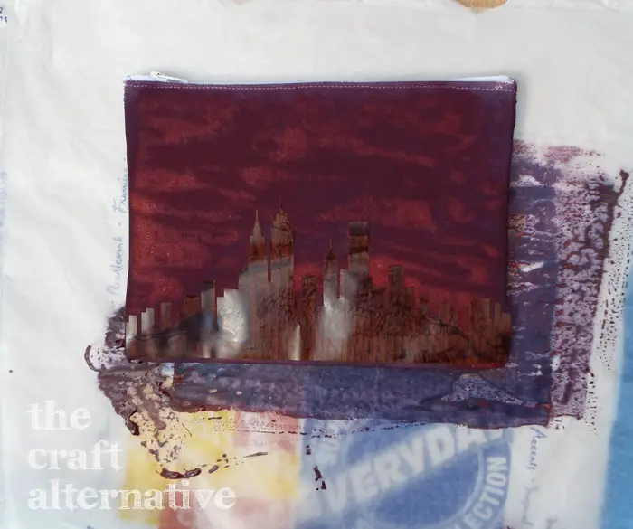 Ink Dye on a Canvas Pouch let the dye activate in the sunlight