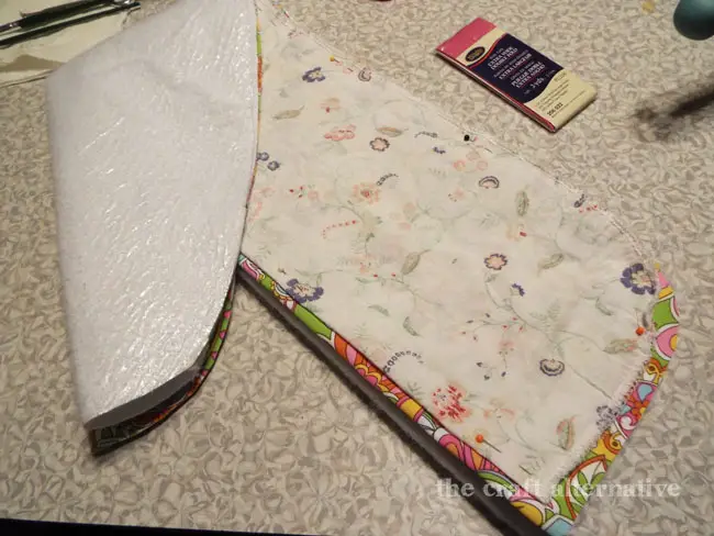 How to Make a Cover for a Travel Ironing Board_Fabric & Fleece