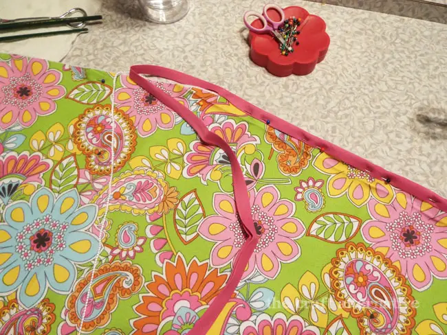 How to Make a Cover for a Travel Ironing Board_Bias & Cord