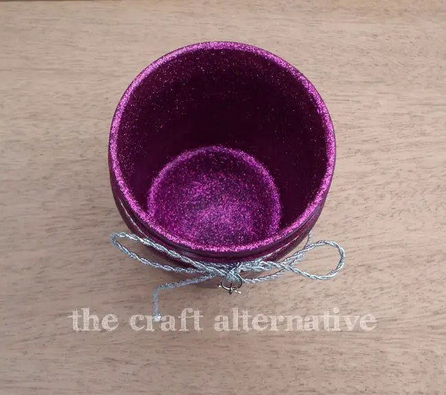 Add Glitter and Frosted Vinyl to a Recycled Jar_Inside